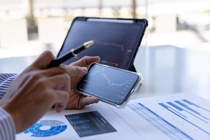 Layer 1 vs Layer 2: Where the Real Value Accrues