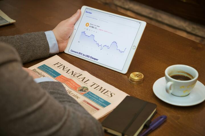 How to Build a Simple Two-Fund Portfolio